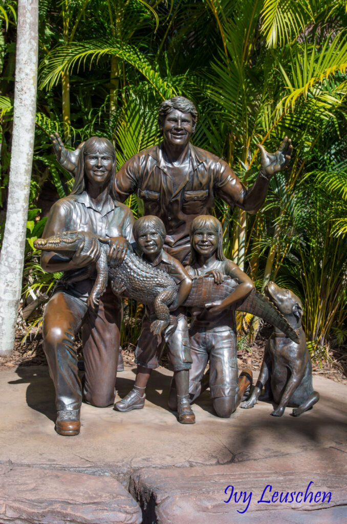 Statue of the Irwin family, Australia Zoo