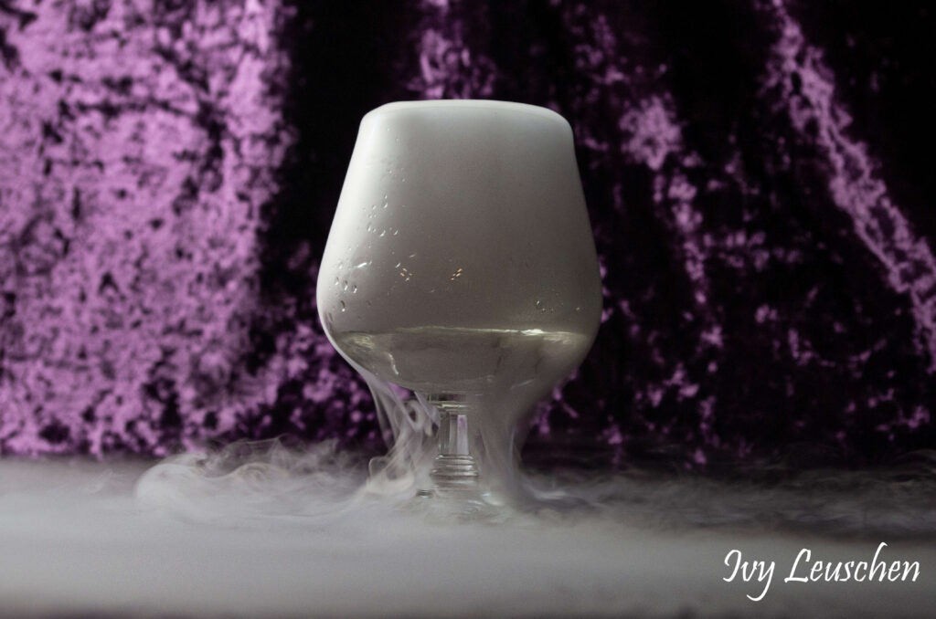 Fog covering bottom of glass